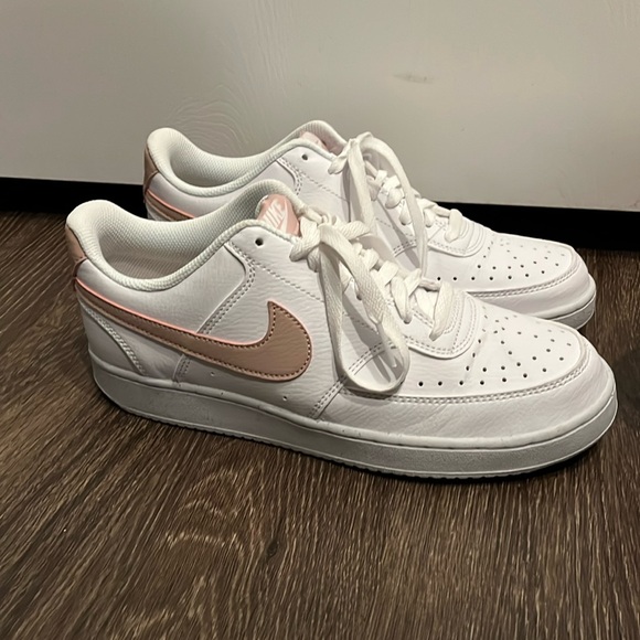 Nike Court Vision Low Next Nature Sneaker - Picture 1 of 7